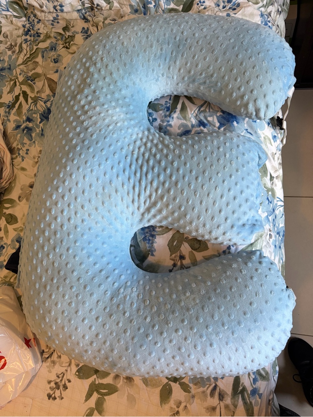 Twinsie Light Blue Support Pillow for Nursing & Comfort